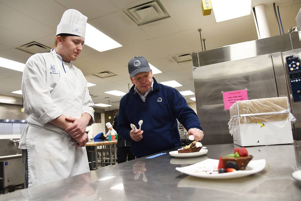 Chef Paul Wahlberg Visits ICI at DMACC